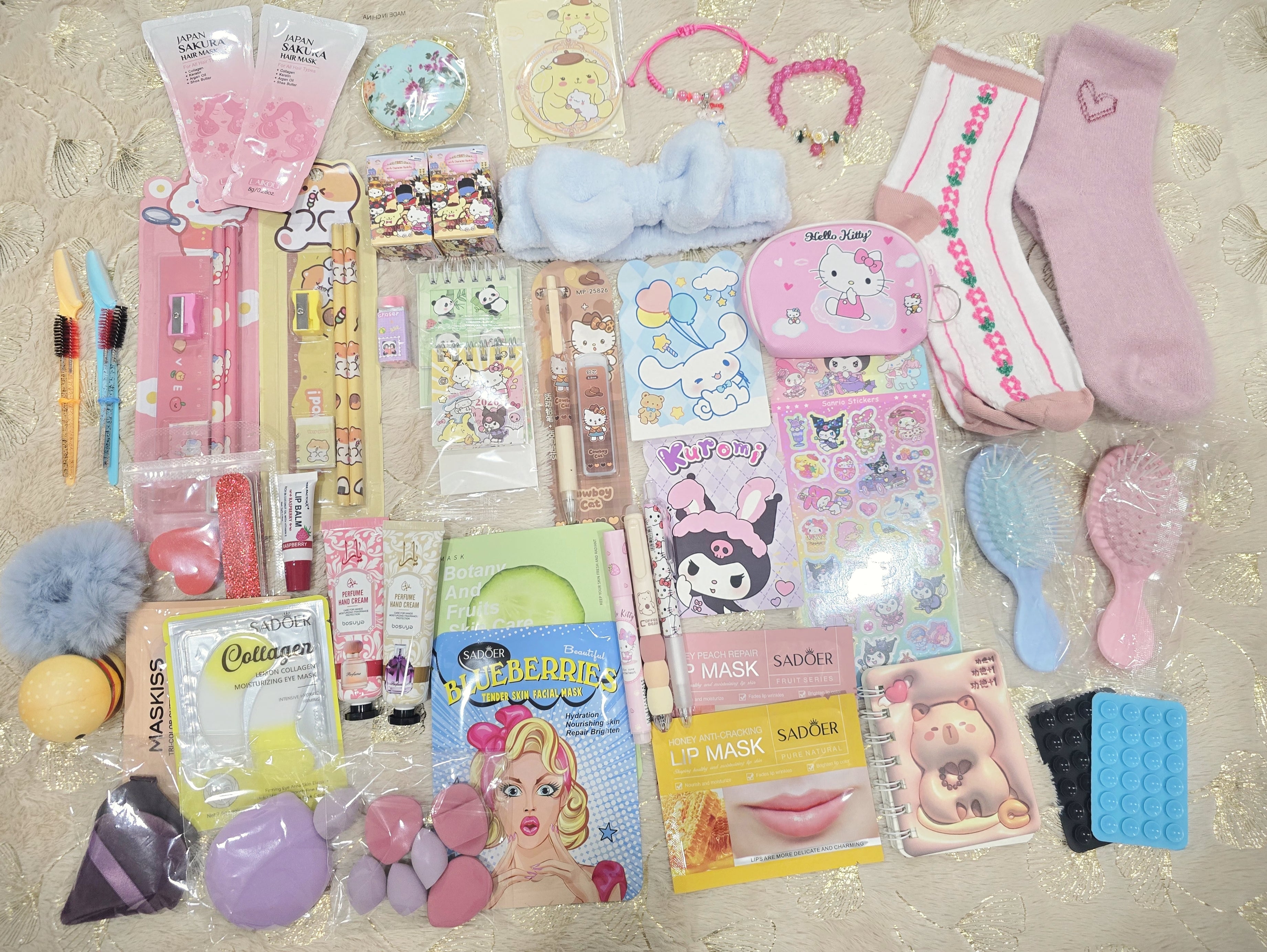 Mystery Scoop – 15 Surprise Items❤️ ✨